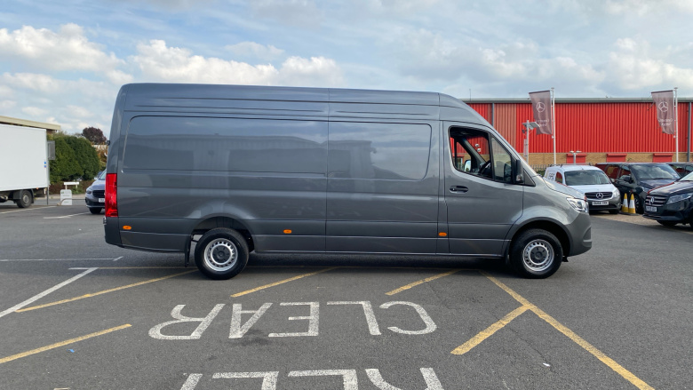 Mercedes-Benz Sprinter 315Cdi L3 Diesel Rwd 3.5t H2 Select Van